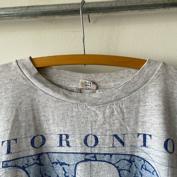 Vintage 90s Toronto Blue Jays Oversized tee - Picture 8 of 15